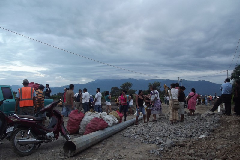 Crossing the border from Guatemala into Honduras is hard without a road